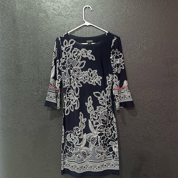 ENFOCUS STUDIO Floral Stretch Flared Knee length 3/4 Sleeve Dress Size 8 - Picture 1 of 7